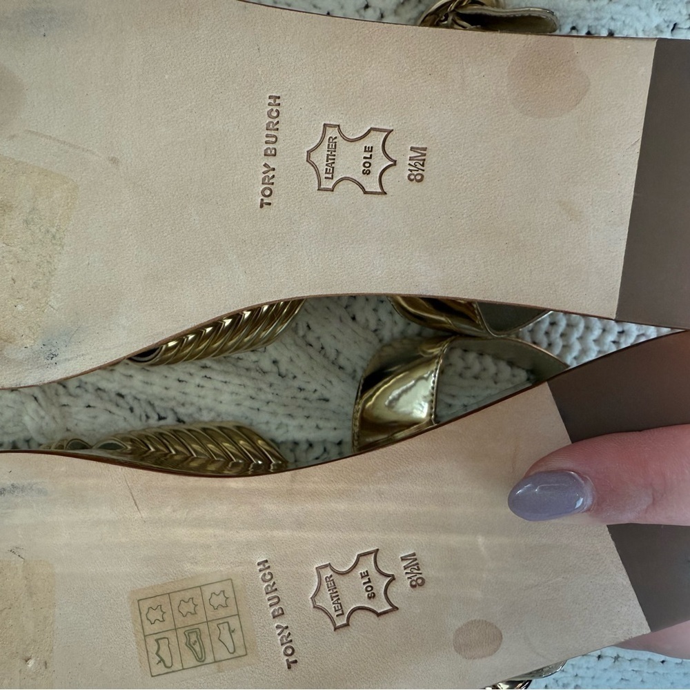 Tory Burch Bombe Cross Strap Platform Size 8 1/2 - Picture 8 of 8